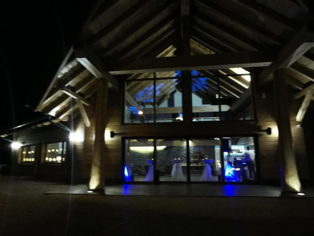 Koliba Na Vrsku Hotel Bytca Bagian luar foto